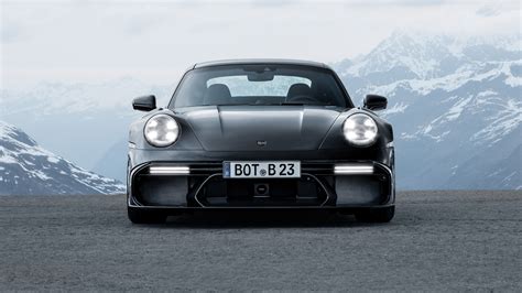 900.