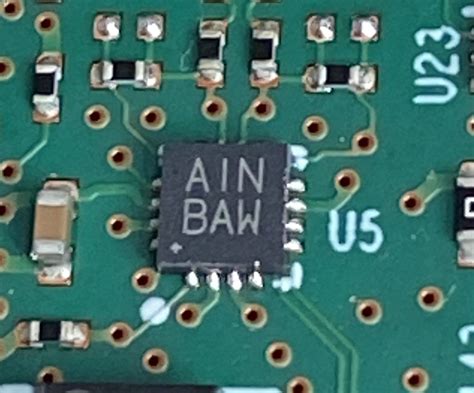 IC.